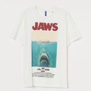 hm jaws tee